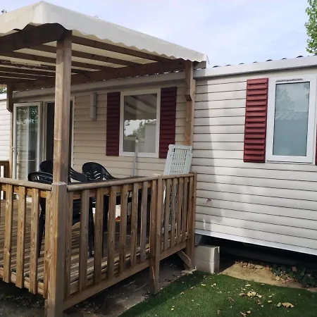 Les Sables Du Midi Campsite
